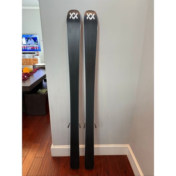 Volkl 2025 M7 Mantra 184cm skis with 2025 Marker Griffon13 ID ski bindings - Picture 7 of 7